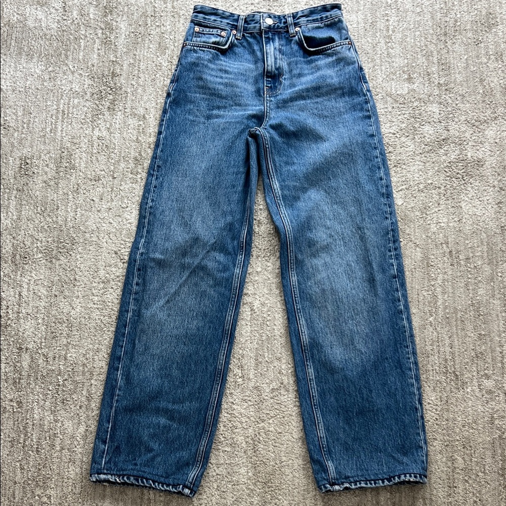 Zara Classic Blue High-Waisted Jeans